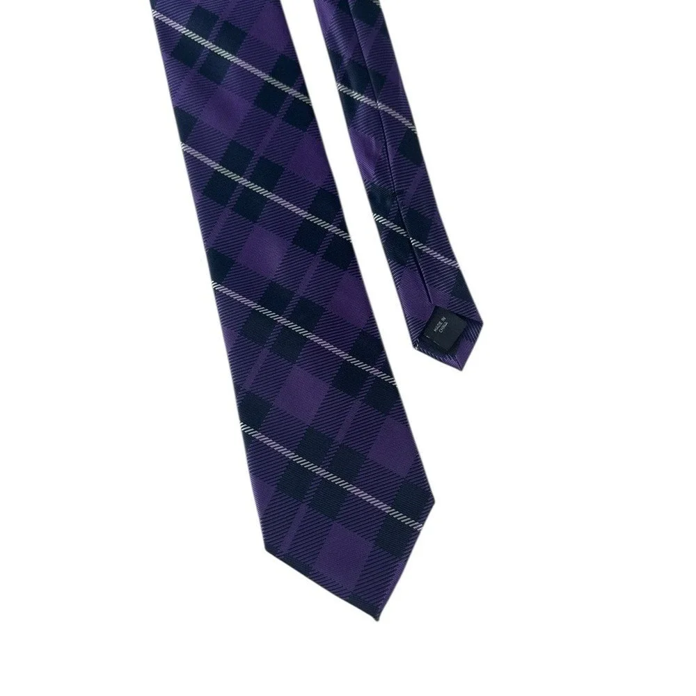 Jones NY Mens Plaid Neck Tie Quiet Luxury Old Money Career Purple